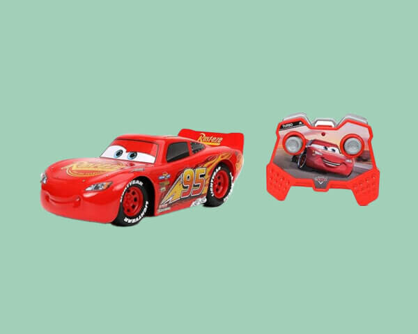 Jada Toys Pixar Cars 1:24 Lightning McQueen RC Remote Control Car 2.4 GHz Red Toys